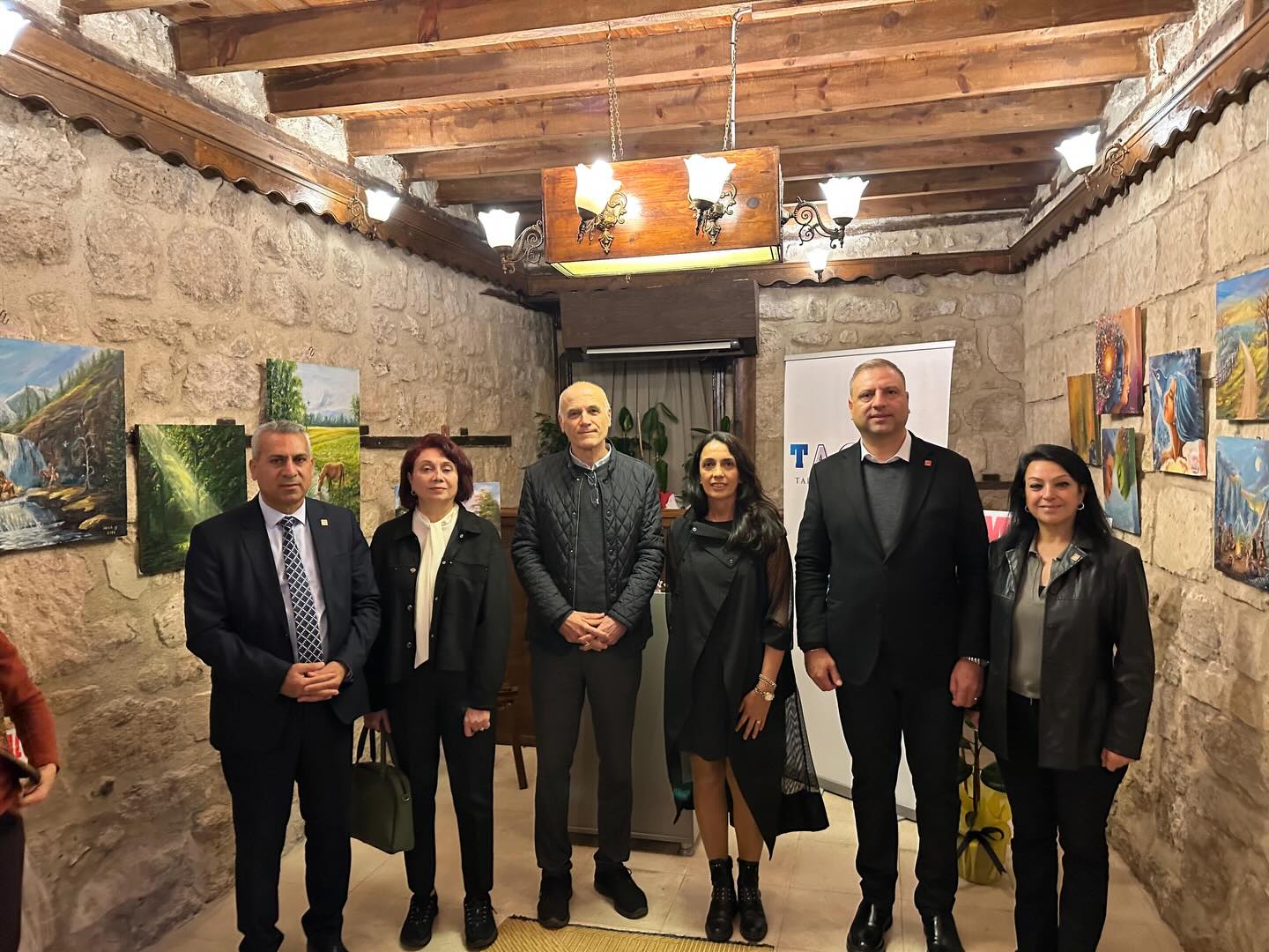 SEDA YIKILMAZPEHLİVAN’IN KİŞİSEL RESİM SERGİSİ TADEKA’DA AÇILDI