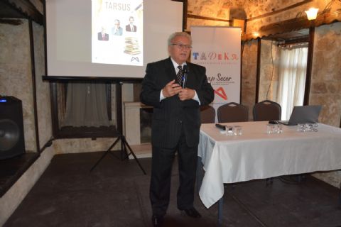 AYDINLIĞIN KENTİ TARSUS'TA ÜÇ YAZARDAN SÖYLEŞİ VE İMZA GÜNÜ -DR. HALİL ATILGAN, OSMAN HOMURLU ve UĞUR PİŞMANLIK TADEKA’DA KİTAPLARINI İMZALADI
