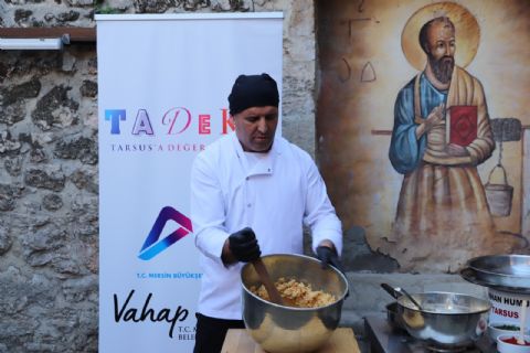 COĞRAFİ İŞARETLİ TARSUS HUMUSU TADEKA BİNASINDA YAPILDI