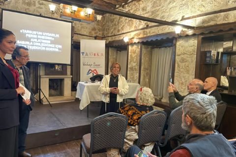 MERHUM GAZETECİ MEHMET CANBOLAT ANISINA TADEKA’DA SÖYLEŞİ DÜZENLENDİ