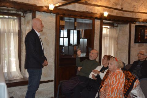 MERHUM GAZETECİ MEHMET CANBOLAT ANISINA TADEKA’DA SÖYLEŞİ DÜZENLENDİ