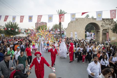 Mersin Büyükşehir’den, Medeniyetlerin Buluşma Noktası Tarsus’a Yakışır Festival