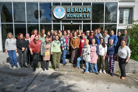 TADEKA Plastik Sanatlar Kurulu’ndan 8 Mart’a Özel Kadın Resim Çalıştayı