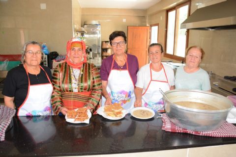 TADEKA TARSUS’UN YÖRESEL YEMEKLERİNİN GELECEĞE TAŞINMASI İÇİN ÇALIŞMALARINA DEVAM EDİYOR