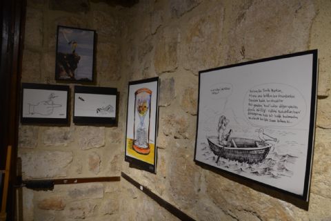 TADEKA’DA “ÇİZGİLİ DÜNYA; GELDİM, GÖRDÜM, ÇİZDİM” KARİKATÜR SERGİSİ