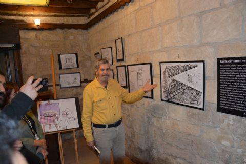 TADEKA’DA “ÇİZGİLİ DÜNYA; GELDİM, GÖRDÜM, ÇİZDİM” KARİKATÜR SERGİSİ