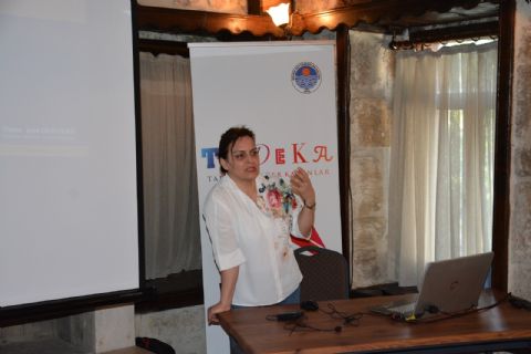TADEKA’DA “TARSUS’TA MODERN MİMARİNİN İZİNİ SÜRMEK” KONULU SÖYLEŞİ