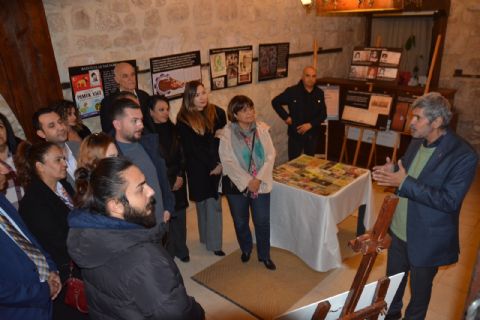 TARSUS OBJELERİ SERGİSİ TADEKA’DA AÇILDI