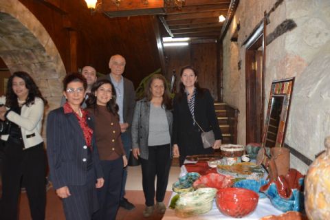 TOPRAĞIN ATEŞLE DANSI” SERAMİK SERGİSİ AÇILDI