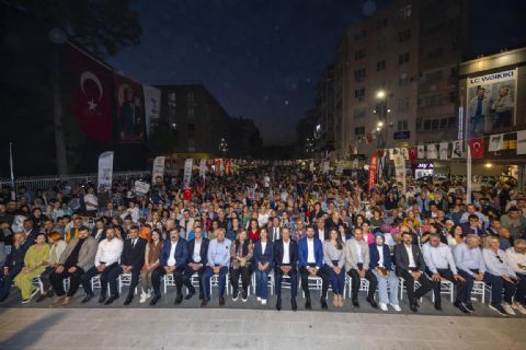 ‘3.Uluslararası Tarsus Festivali’ Muhteşem Kortej Yürüyüşüyle Başladı