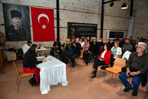 ‘Savaşa ve Barışa’ Felsefe Penceresinden Bakıldı