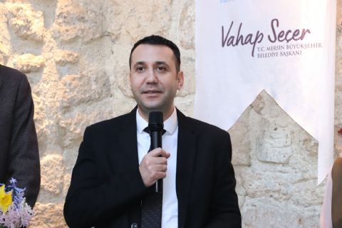 “BİR ZAMANLAR TARSUS” ADLI KARMA RESİM SERGİSİ AÇILDI